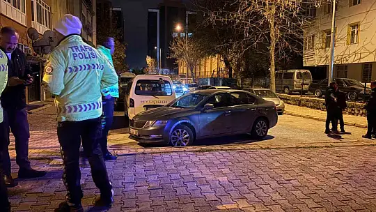 Uygulamadan polise çarpıp kaçtı, şüphelinin aracı 1 kilometre uzaklıkta park halinde bulundu
