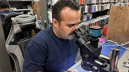 Uyurken telefonunuzu yastığın altına koymayın