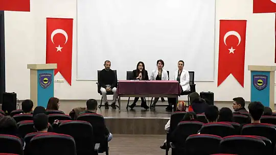 Uzmanlar öğrencilere 'organ bağışını' anlattı