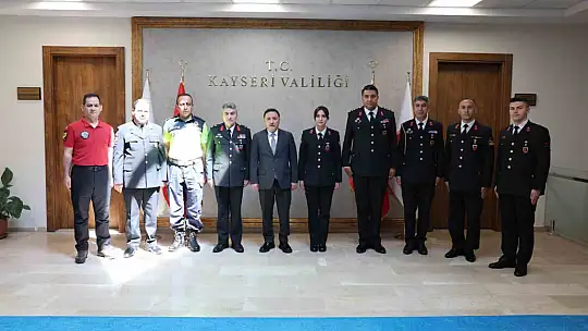 Vali Çiçek:  'Jandarma Teşkilatı'nın huzur ve güvenliğin sağlanmasındaki görevi önemli'