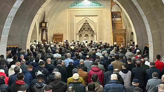 Vali Çiçek: '4 yıllık görev süremde asayiş olaylarının en dibe indiği bir ay oldu'