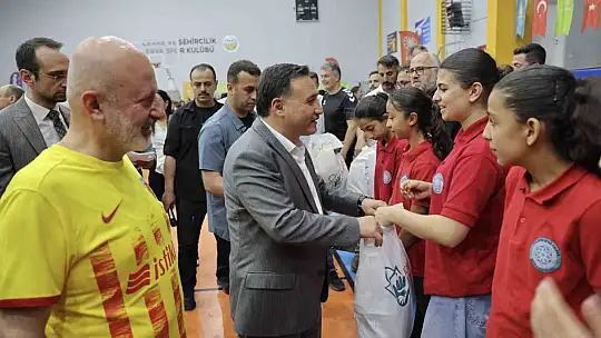 Vali Çiçek: 'ERVA, devasa bir meydan okumadır'