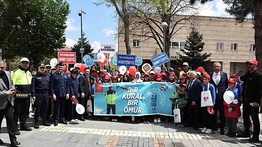 Vali Çiçek: 'Ölümlü trafik kazalarında yüzde 60'lık bir düşüş var'