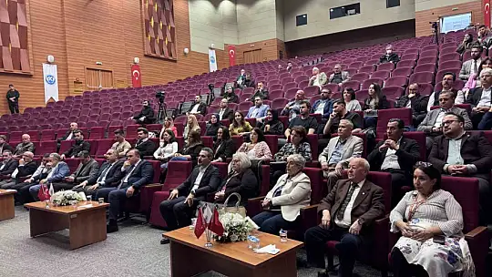 Vali Çiçek: 'Talas, neresine giderseniz gidin sizinle konuşan bir yer'