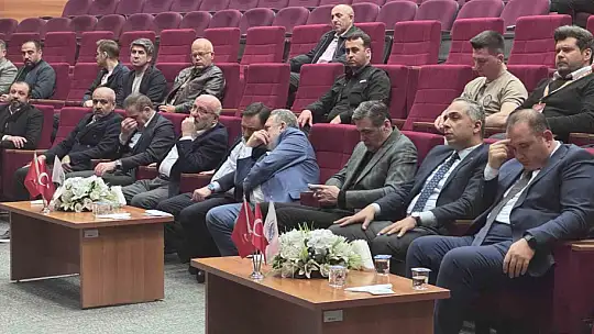 Vali Çiçek: 'Talas, neresine giderseniz gidin sizinle konuşan bir yer'