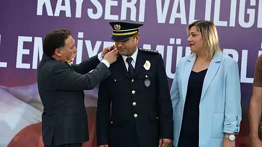 Vali Çicek, Rütbe Terfi ve Ödül Töreni'ne katıldı