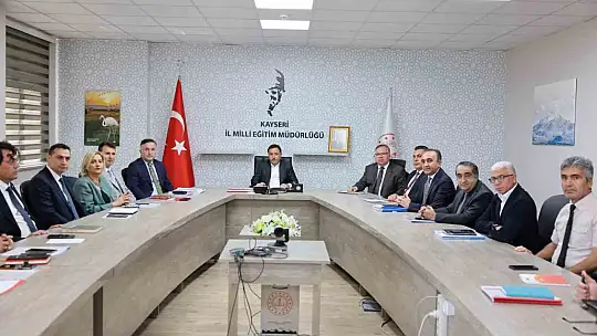 Vali Çiçek'ten İl Milli Eğitim Müdürlüğü'ne çalışma ziyareti