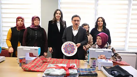 Vali Çiçek'ten Sarıoğlan ve Özvatan ilçesinde ziyaret