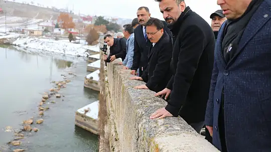 Vali Çiçek'ten Sarıoğlan ve Özvatan ilçesinde ziyaret