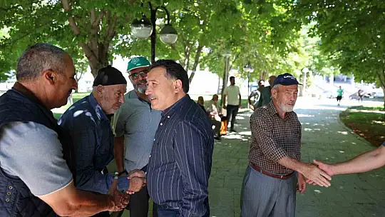 Vali Çiçek vatandaşlarla bir araya geldi