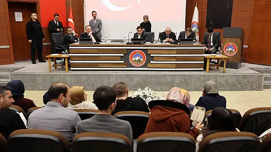 Vali Çiçek vatandaşlarla buluşmaya devam ediyor