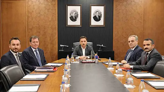 Valilik ile ERÜ arasında 'ERVA Spor Okulları Akademisi' işbirliği protokolü imzalandı
