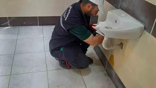 Vandallar tahrip etti, büyükşehir yeniledi