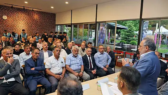 Vatandaş sordu, Başkan Yalçın Osmanlı Evi'nde cevapladı