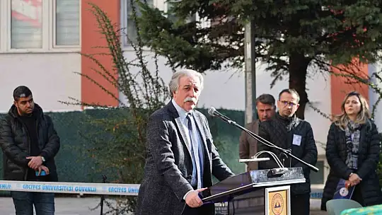 Vefat eden Öğretim Üyesi Prof. Dr. Uzmay için ERÜ'de tören düzenlendi