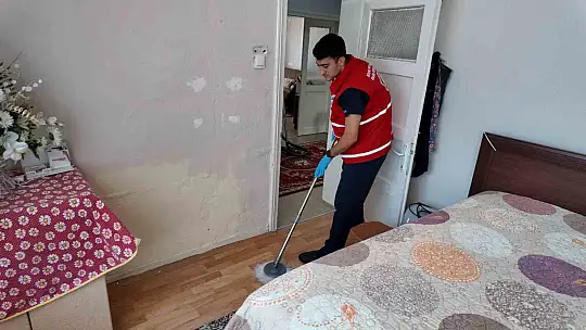 YADES çalışanları, yaşlılara umut oluyor