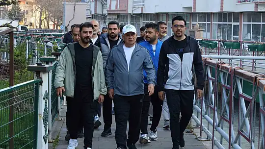 Yahyalı Belediyesi'nde sabah sporu ve kahvaltı etkinliği