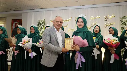 Yahyalı'da 12 hafız için gurur günü