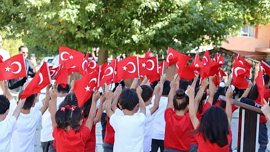 Yahyalı'da İlköğretim Haftası coşkuyla kutlandı