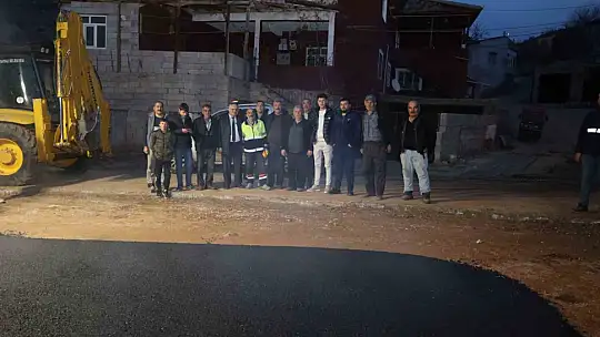Yahyalı'da Karaköy Mahallesi sıcak asfalt konforuna kavuştu