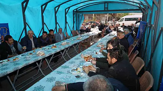 Yahyalı'da vatandaş soruyor, başkan cevaplıyor