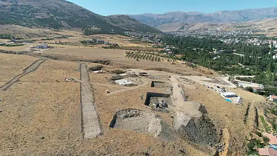 Yahyalı'da yeni TOKİ konutları çalışmaları tüm hızıyla sürüyor