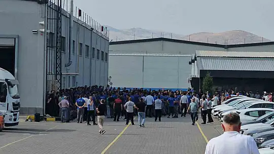 Yataş'ta işçilerin 'maaş' eylemi