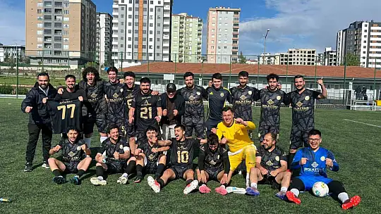 Yavru Aslanspor şampiyon oldu