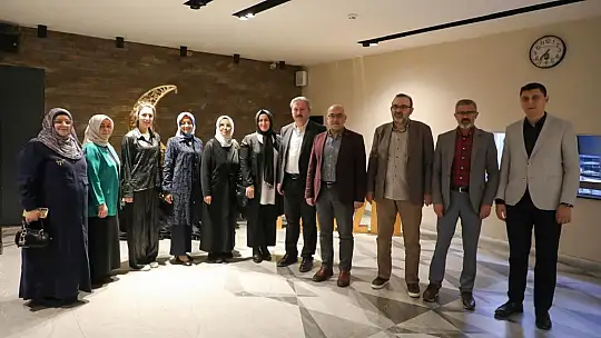 Yetim ve öksüz çocuklar Başkan Palancıoğlu ile iftar yaptı