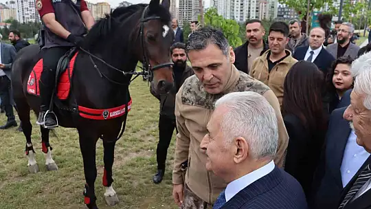 Yıldırım: 'Türkistan bölgesindeki bazı ülkelerin Kiril alfabesini kullanması işimizi zorlaştırıyor'