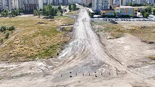 Yıldırım Beyazıt Mahallesi yeni yollarla daha da güzelleşiyor