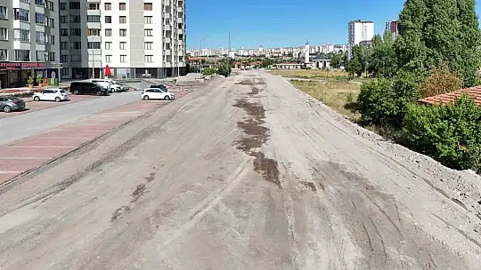 Yıldırım Beyazıt Mahallesi yeni yollarla daha da güzelleşiyor