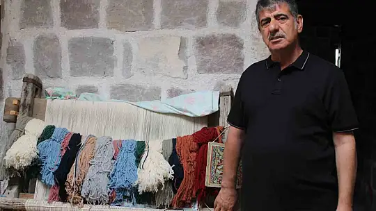 Yıllanmış halılar serildi, renk cümbüşü ortaya çıktı