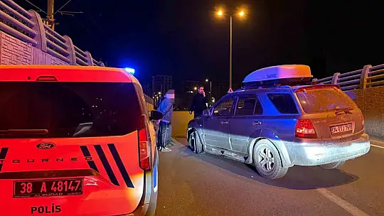 Yozgat'tan dedesinin aracını izinsiz alan engelli sürücü Kayseri'de kaza yaptı