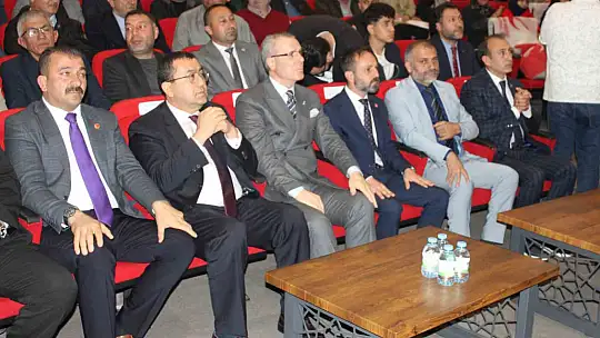 YRP Genel Başkan Yardımcısı Osmanağaoğlu: 'Çürümekte olan yaprağın düşmesiyle çınara hiçbir şey olmaz'