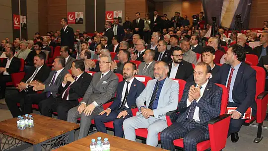 YRP Genel Başkan Yardımcısı Osmanağaoğlu: 'Çürümekte olan yaprağın düşmesiyle çınara hiçbir şey olmaz'