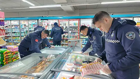 Zabıta ekiplerinden fırın, pazar ve market denetimi