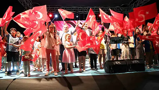 Zafer Haftası coşkusu bu kez Talas Millet Bahçesi'nde