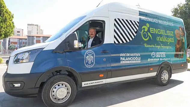'Engelsiz Melikgazi' aracı Ramazan ayında da hizmete devam ediyor