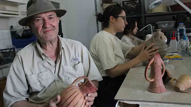 4 bin 500 yıllık eşsiz seramikler