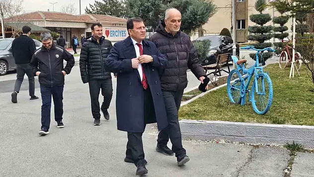 Ali İhsan Kabakcı incelemelerini sürdürüyor