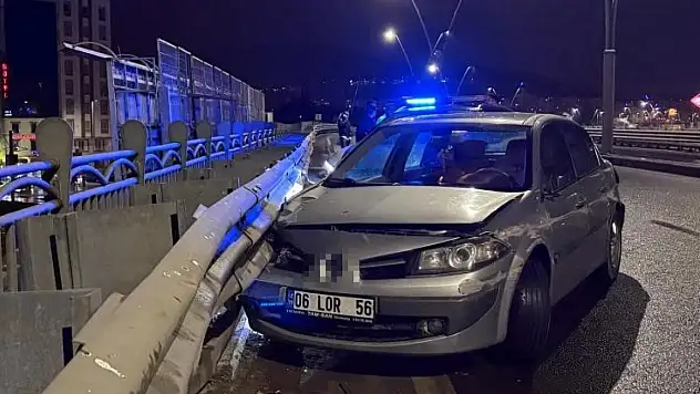 Alkollü sürücü bariyerlere girdi: 25 bin TL ceza yazıldı