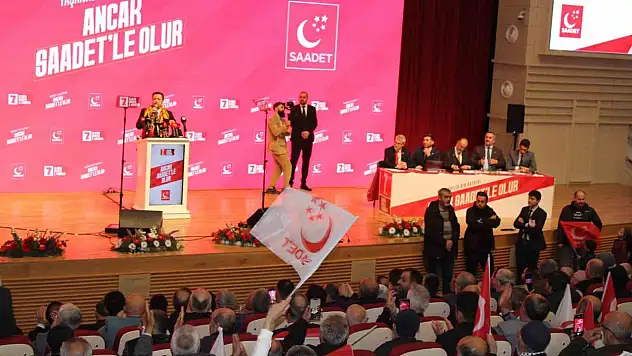 Arıkan: 'Siyasi tercihleri üzerinden firmaları, sanatçıları boykot adı altında hedef göstermeyi yanlış buluyoruz'
