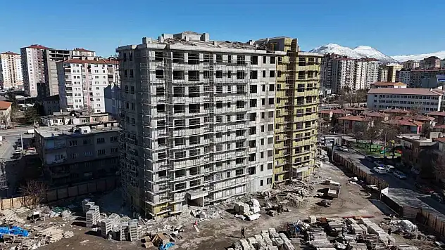 Aydınlıkevler'de kentsel dönüşüm hızla yükseliyor