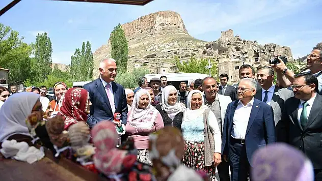 Başkan Büyükkılıç: 'Türkiye Kültür Yolu Festivali Kayseri'mizde başlıyor, herkesi davet ediyorum'