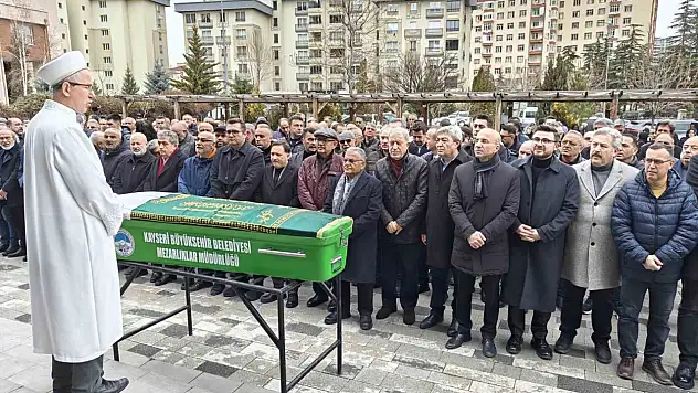 Başkan Büyükkılıç'ın kayınvalidesi toprağa verildi