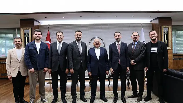Başkan Büyükkılıç'tan '2025 Türkiye Kültür Yolu Festivali' istişaresi