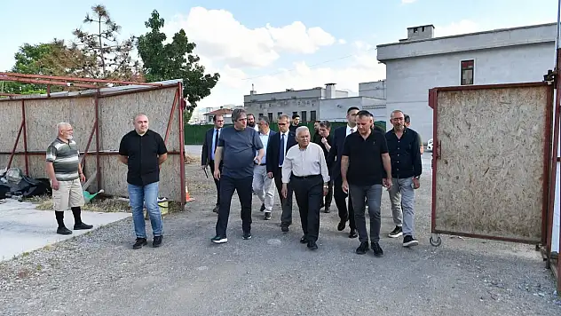 Başkan Büyükkılıç, Tarihi Kayseri Mahallesi'nde 3. etap çalışmalarını yerinde inceledi