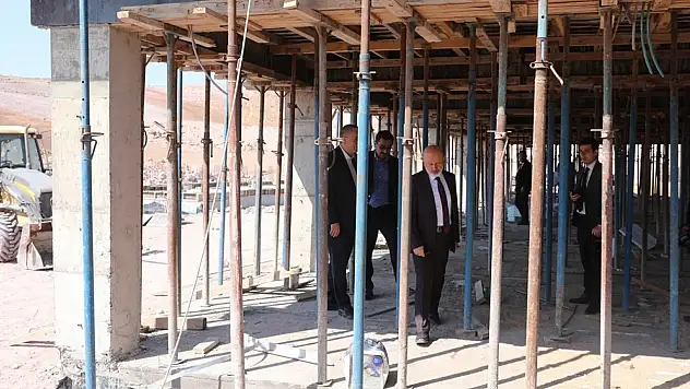 Başkan Çolakbayrakdar: 'Hayvan Bakımevi ve Rehabilitasyon Merkezi de Türkiye'ye örnek olacak'