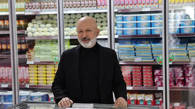 Başkan Çolakbayrakdar: 'Paranın geçmediği projede sevgi puanlarıyla alışveriş imkânı sunuyoruz'